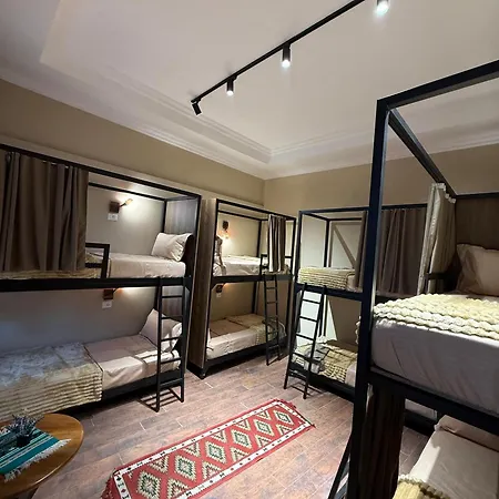 Hostel Jolie Center